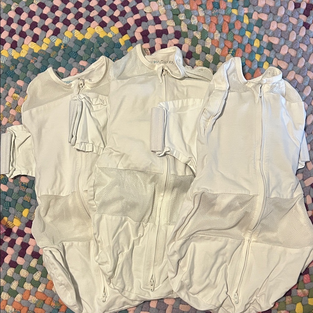 Snoo White Baby Snoo Swaddle Set small